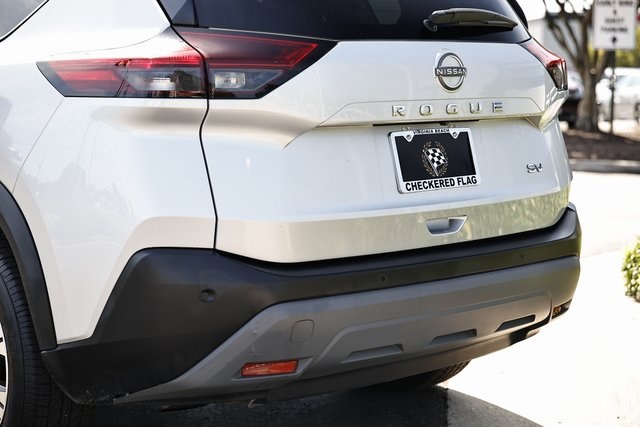 2023 Nissan Rogue SV photo 8