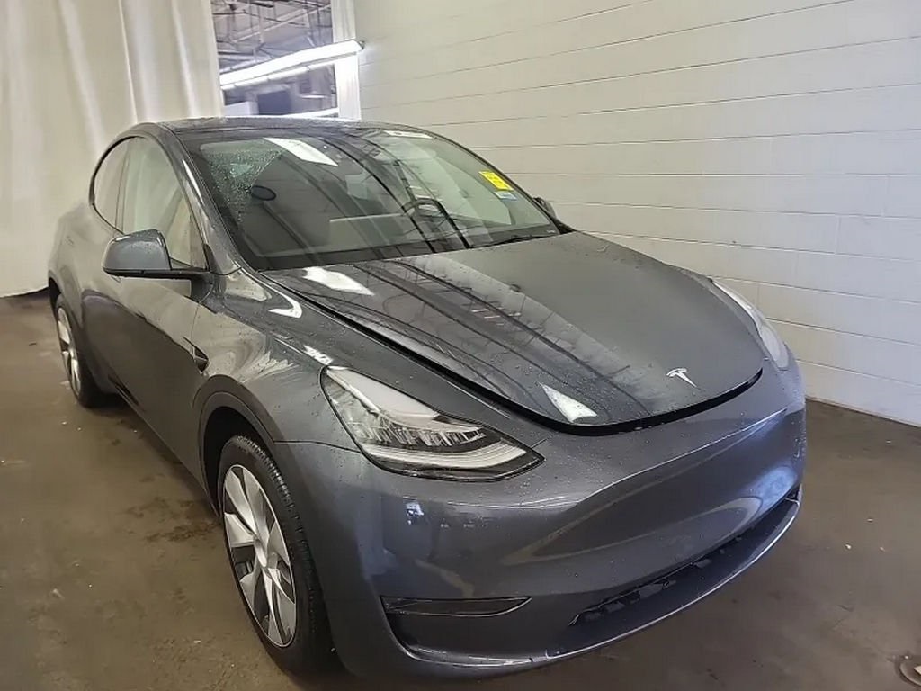 Used 2023 Tesla Model Y Long Range with VIN 7SAYGDEE7PA157742 for sale in Northfield, Minnesota