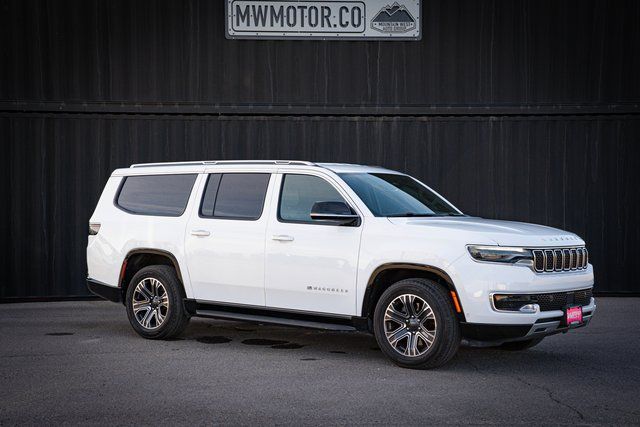 2023 Jeep Wagoneer L Series II's photo