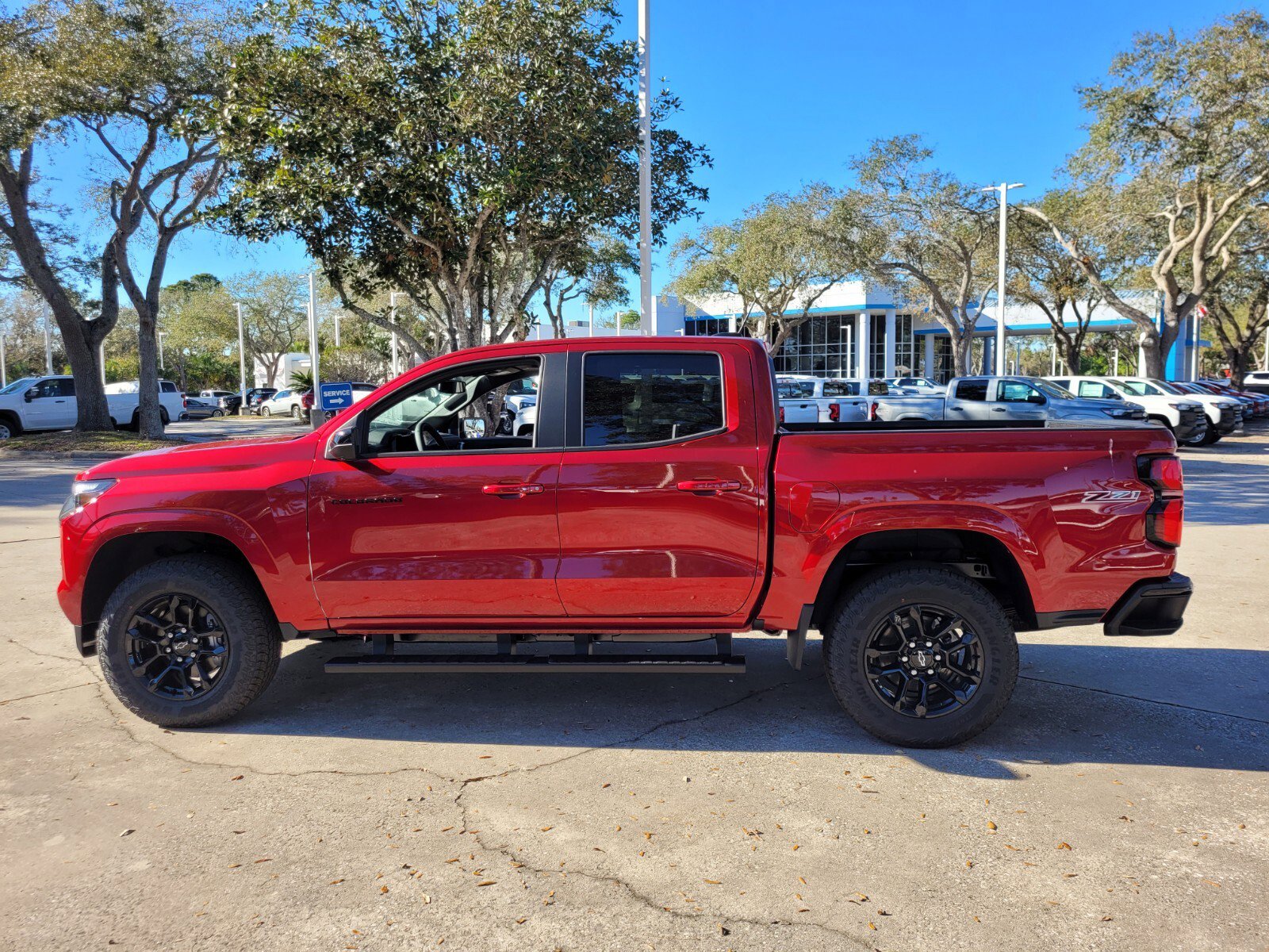 2025 Chevrolet Colorado Z71 photo 4