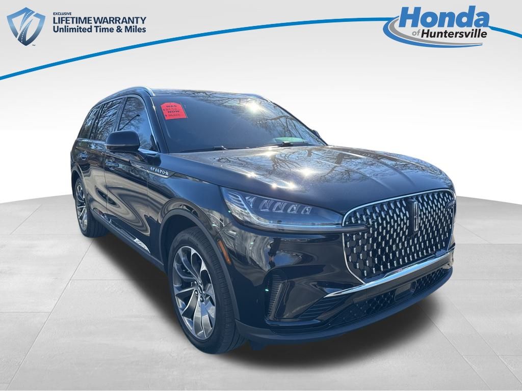 2025 Lincoln Aviator Premiere's photo