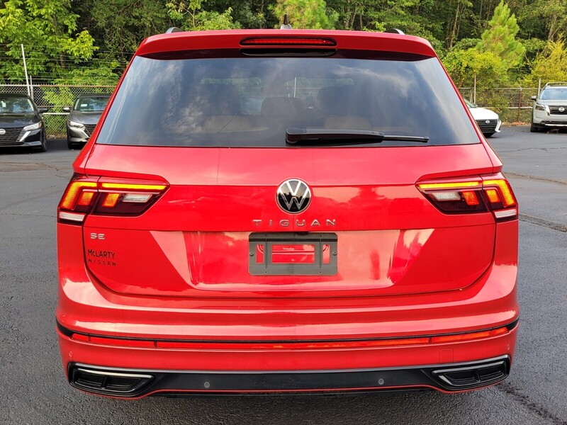 2024 Volkswagen Tiguan SE R-Line Black photo 3