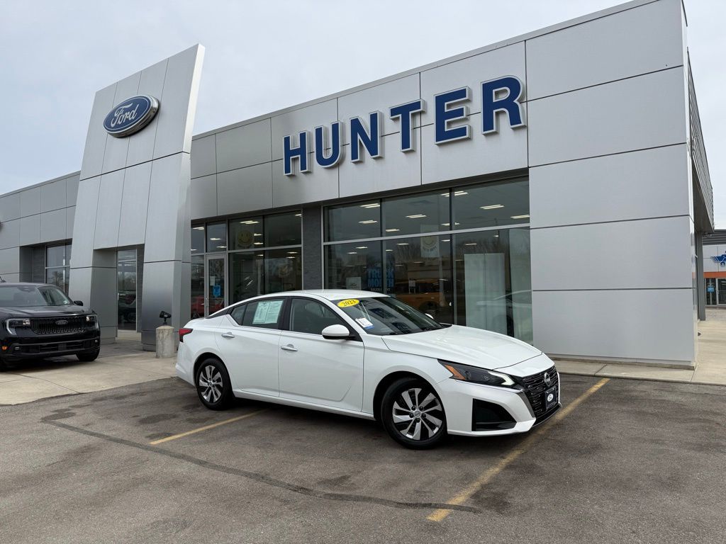 2023 Nissan Altima S