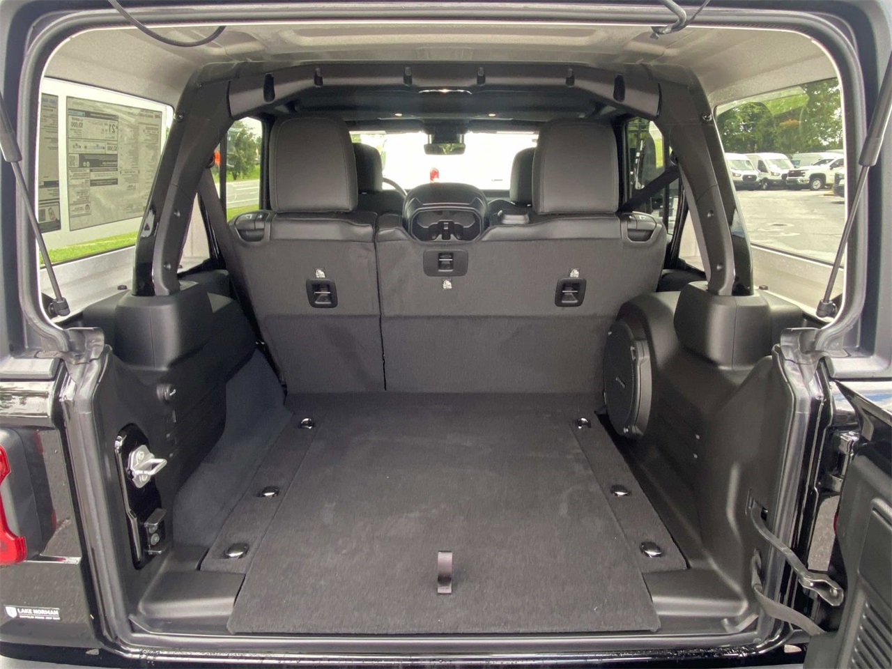 2025 Jeep Wrangler Rubicon photo 23