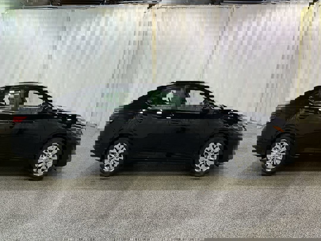 2025 Nissan Sentra S photo 4