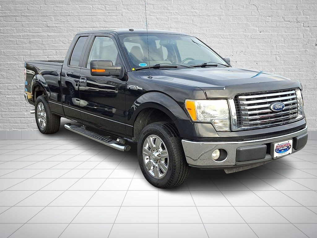 2010 Ford F-150 XLT photo 3