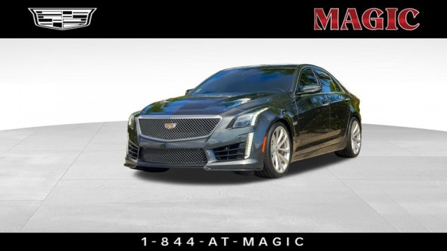 2016 Cadillac CTS-V Sedan V's photo