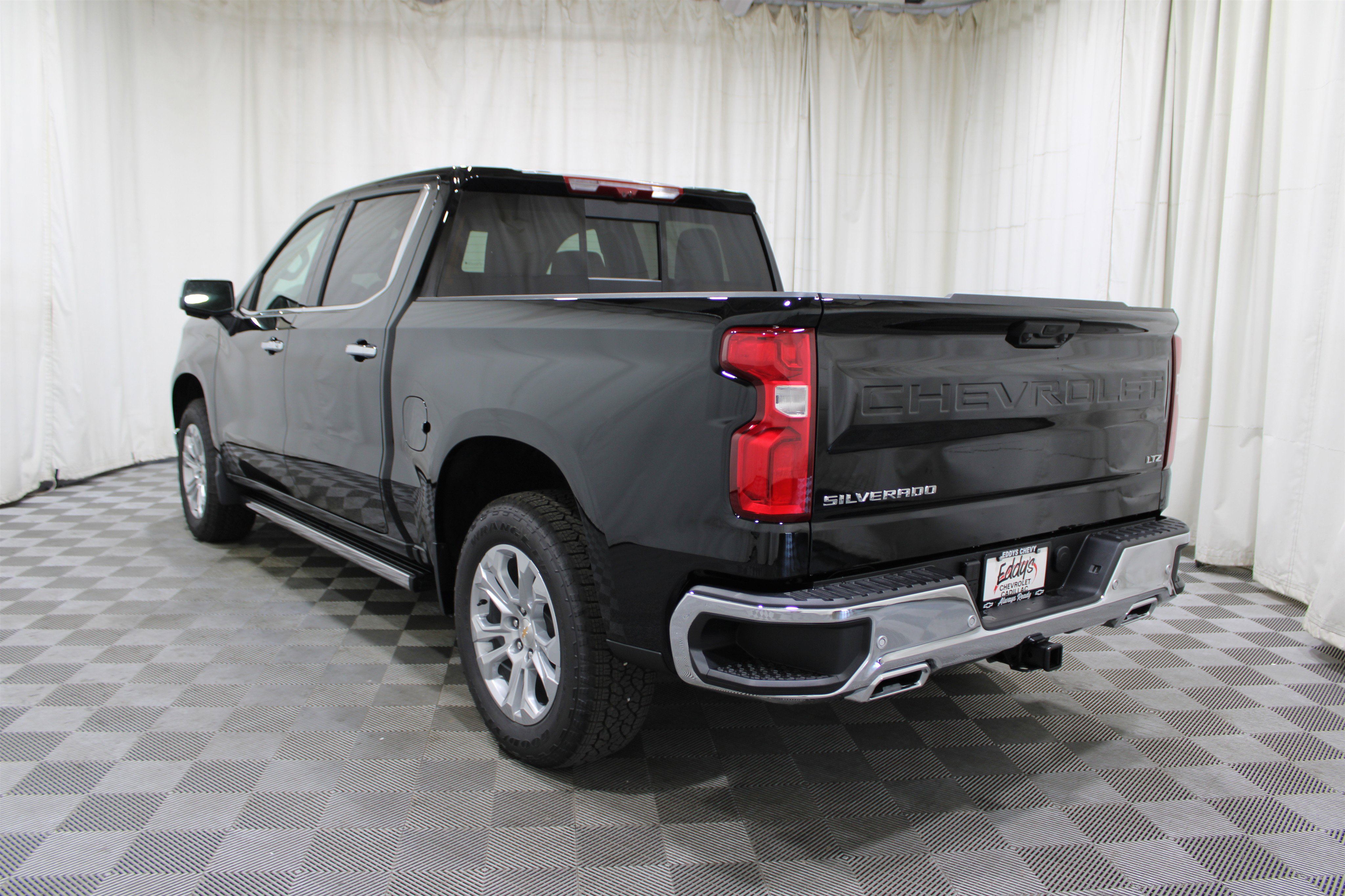 2026 Chevrolet Silverado 1500 LTZ photo 16