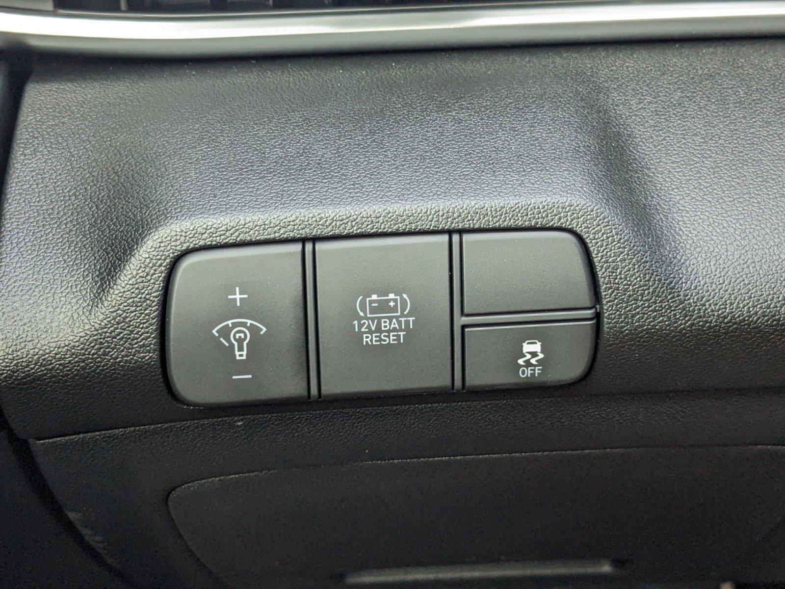2025 Hyundai Elantra Blue SEL Sport photo 22