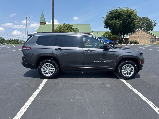 2025 Jeep Grand Cherokee Laredo X photo 7