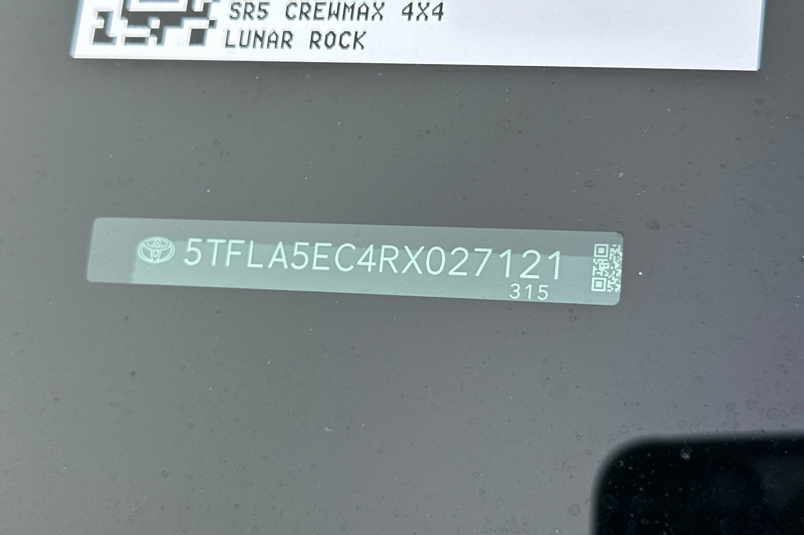 2024 Toyota Tundra SR5 photo 2