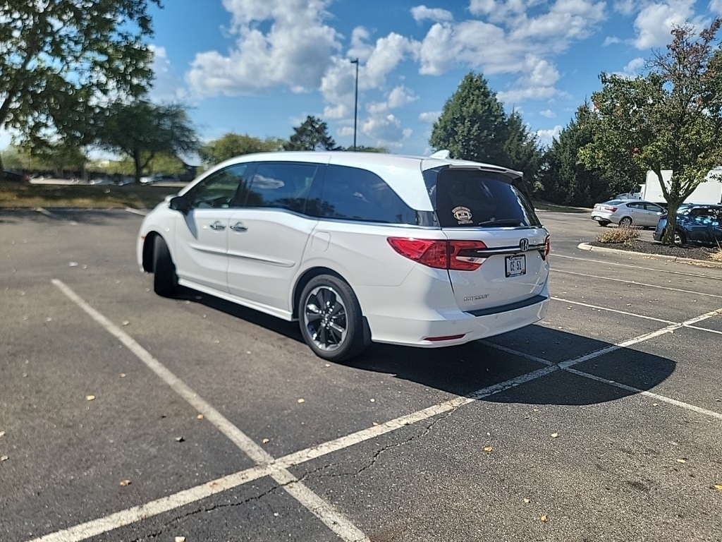2023 Honda Odyssey Elite photo 9