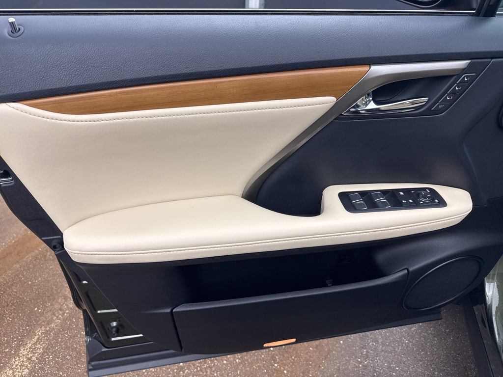 2021 Lexus RX 350 AWD photo 11