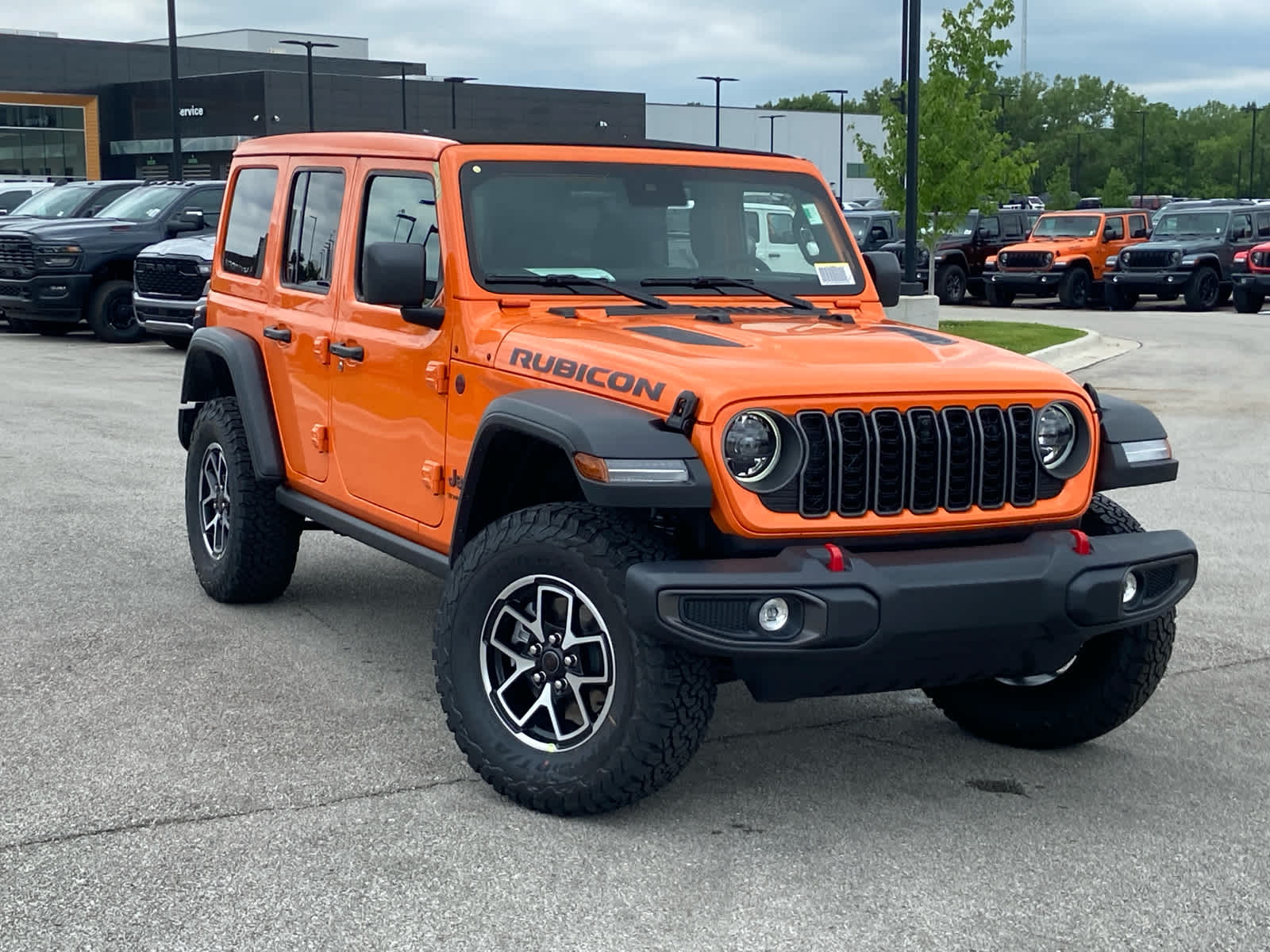 2025 Jeep Wrangler Rubicon photo 2