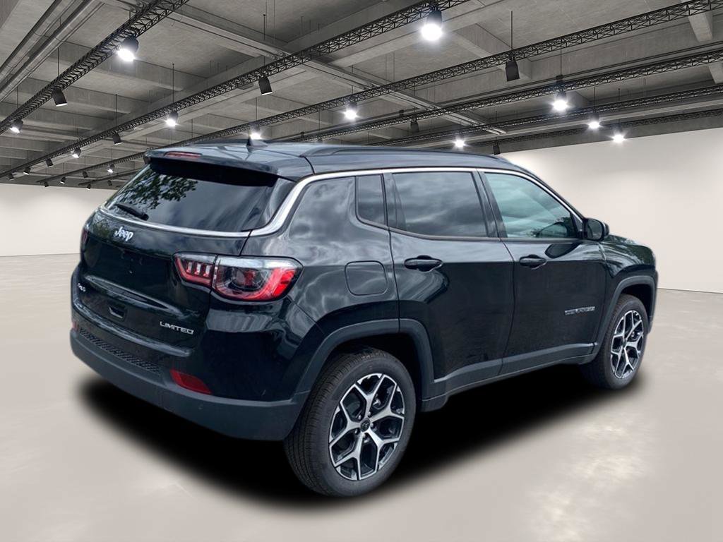2025 Jeep Compass Limited photo 4