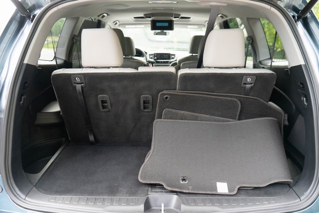 2022 Honda Pilot Touring photo 13