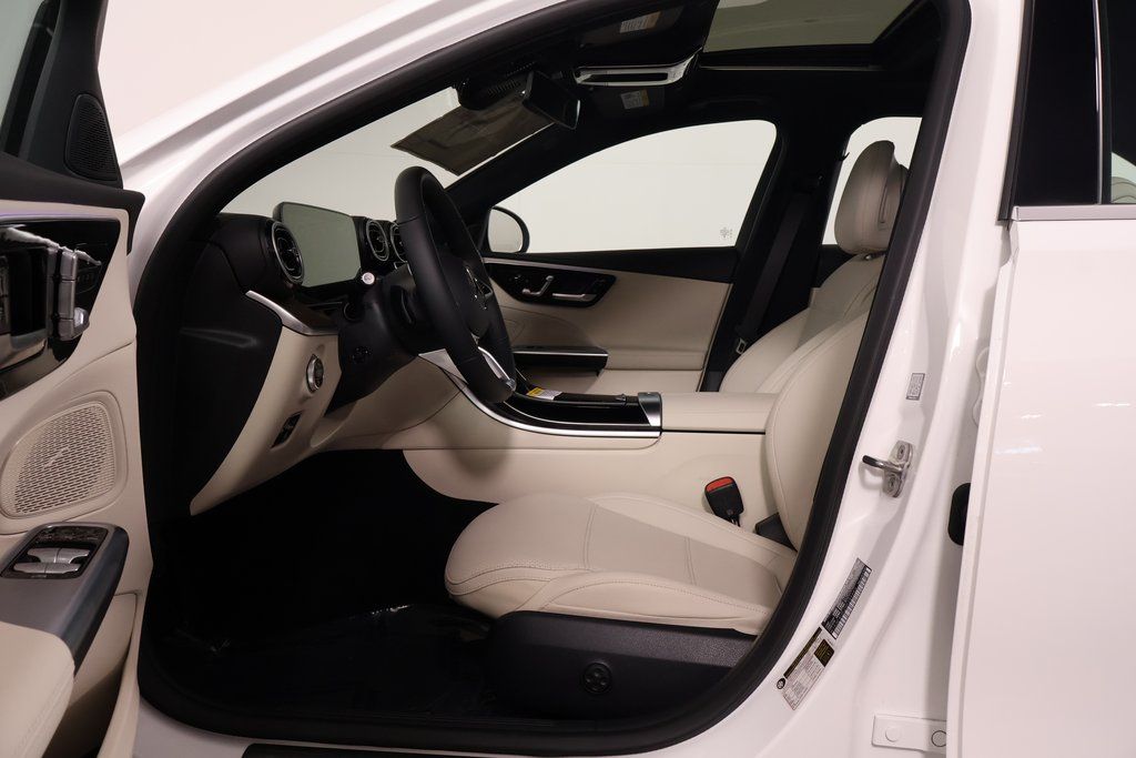 2025 Mercedes Benz C 300 photo 5