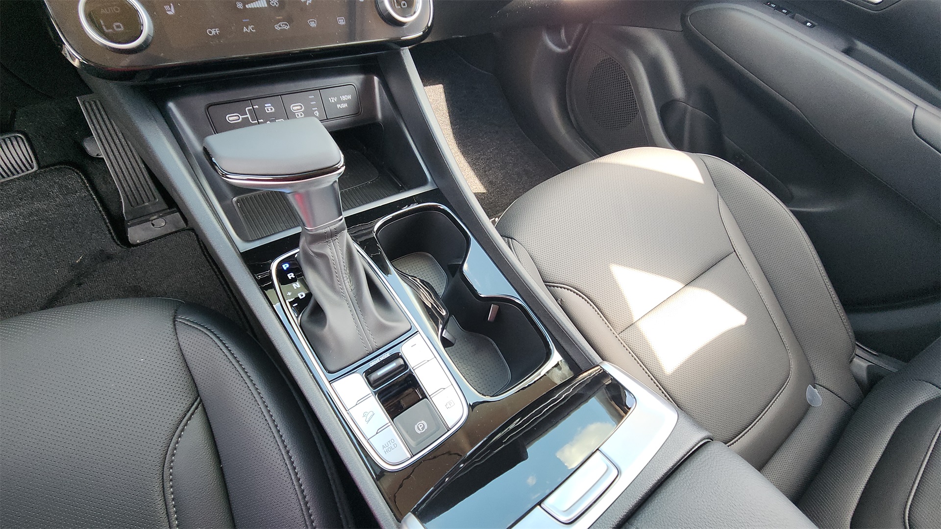2026 Hyundai Tucson SEL Convenience photo 12