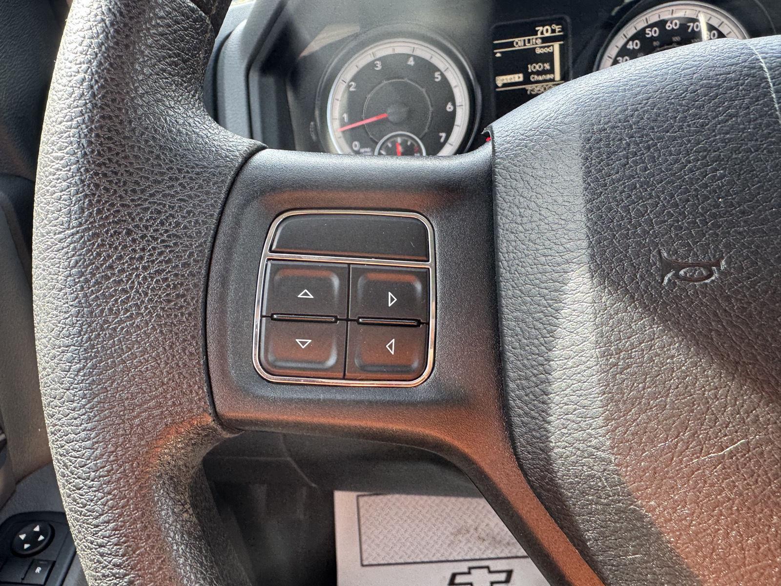 2017 Ram 2500 Tradesman photo 13