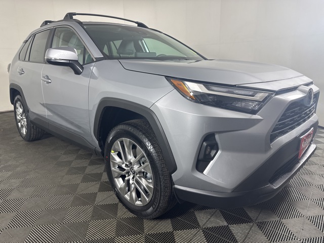 2025 Toyota RAV4 XLE Premium's photo