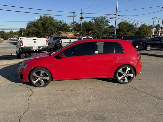 2016 Volkswagen Golf GTI Base SE Autobahn photo 9