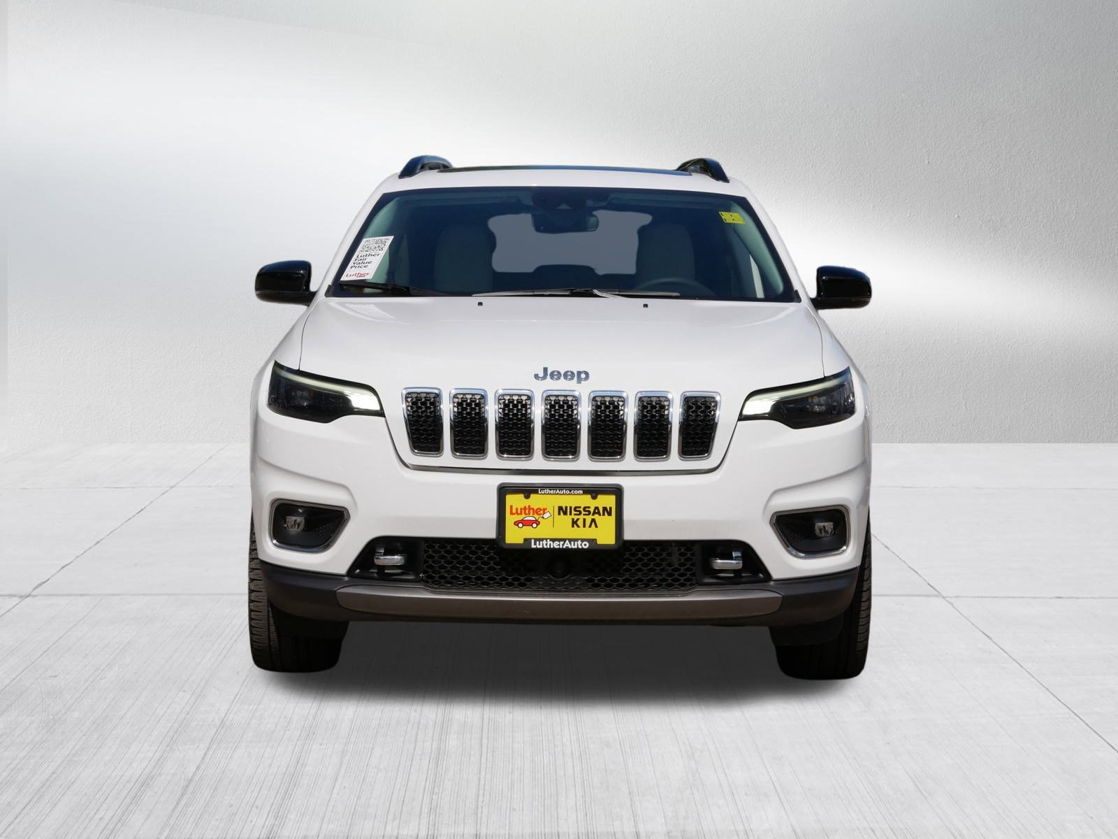 Used 2022 Jeep Cherokee Limited with VIN 1C4PJMDX1ND515647 for sale in Inver Grove, Minnesota