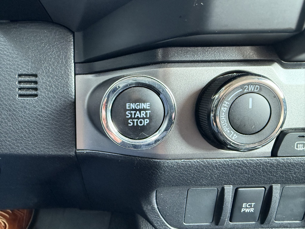 2023 Toyota Tacoma Trail Edition V6 photo 44