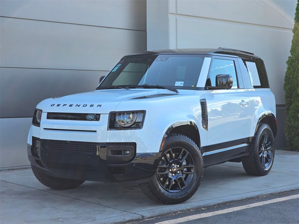 2025 Land Rover Defender X-Dynamic SE's photo