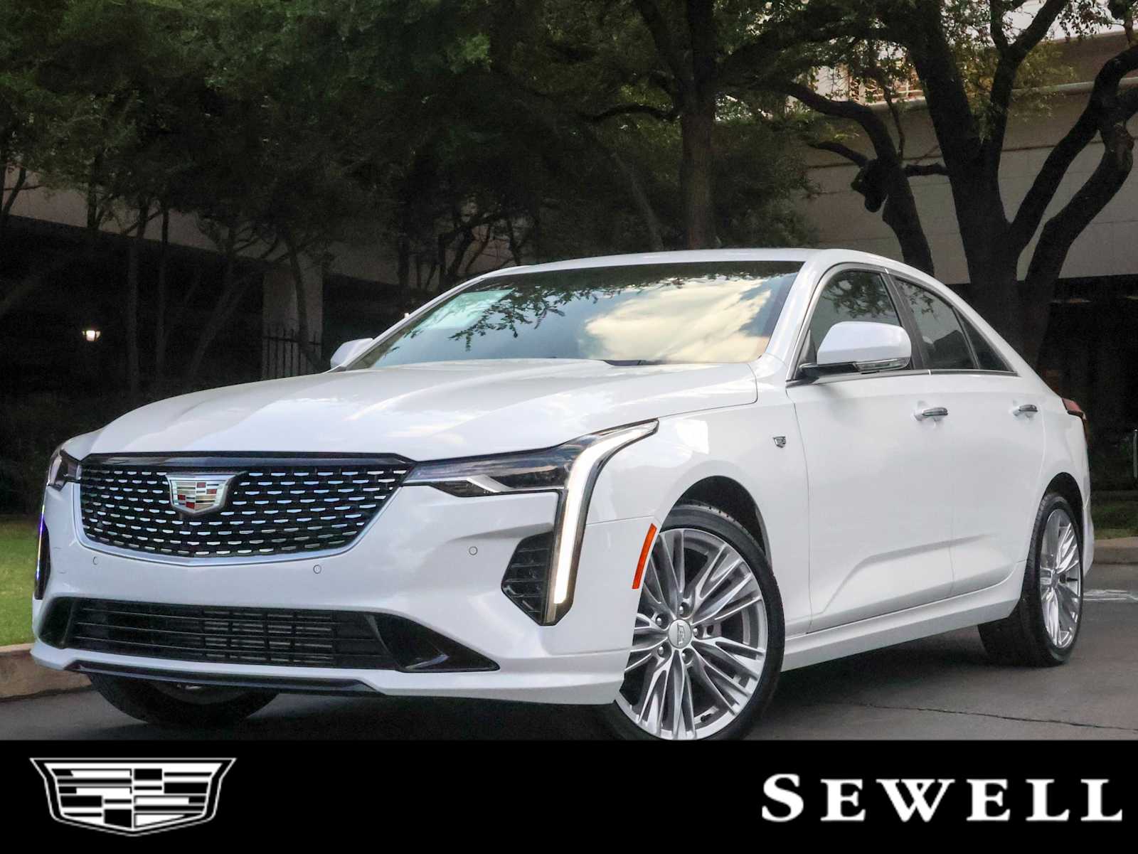 2025 Cadillac CT4