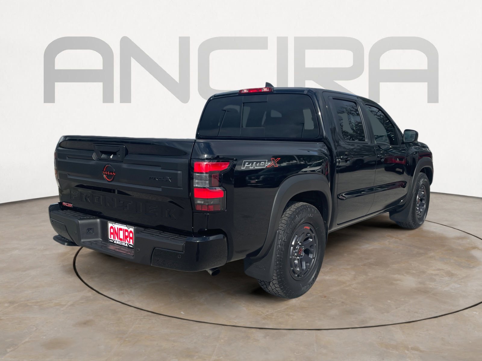 2025 Nissan Frontier PRO-X photo 5