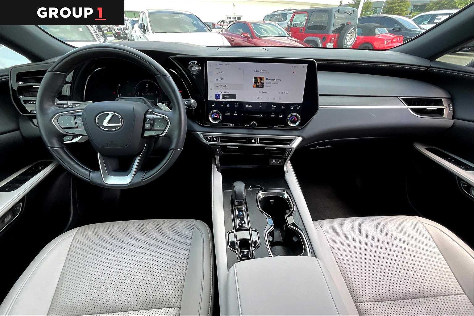2024 Lexus RX Premium photo 13