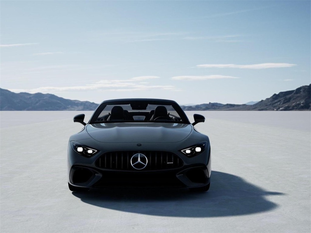 2025 Mercedes Benz SL AMG 63 photo 7