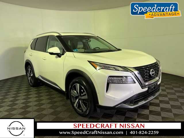 2023 Nissan Rogue SL's photo