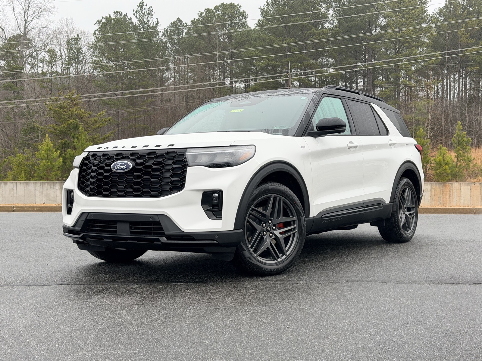 2026 Ford Explorer ST Line's photo