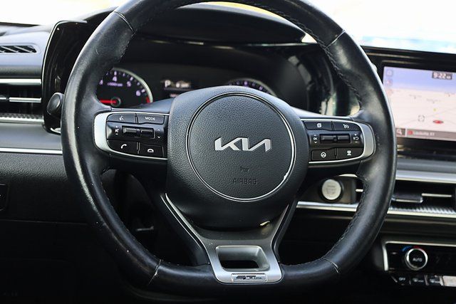 2023 Kia K5 GT-Line photo 32