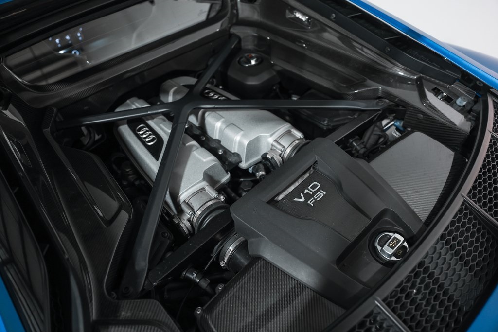 2017 Audi R8 5.2 V10 Plus Coupe photo 18