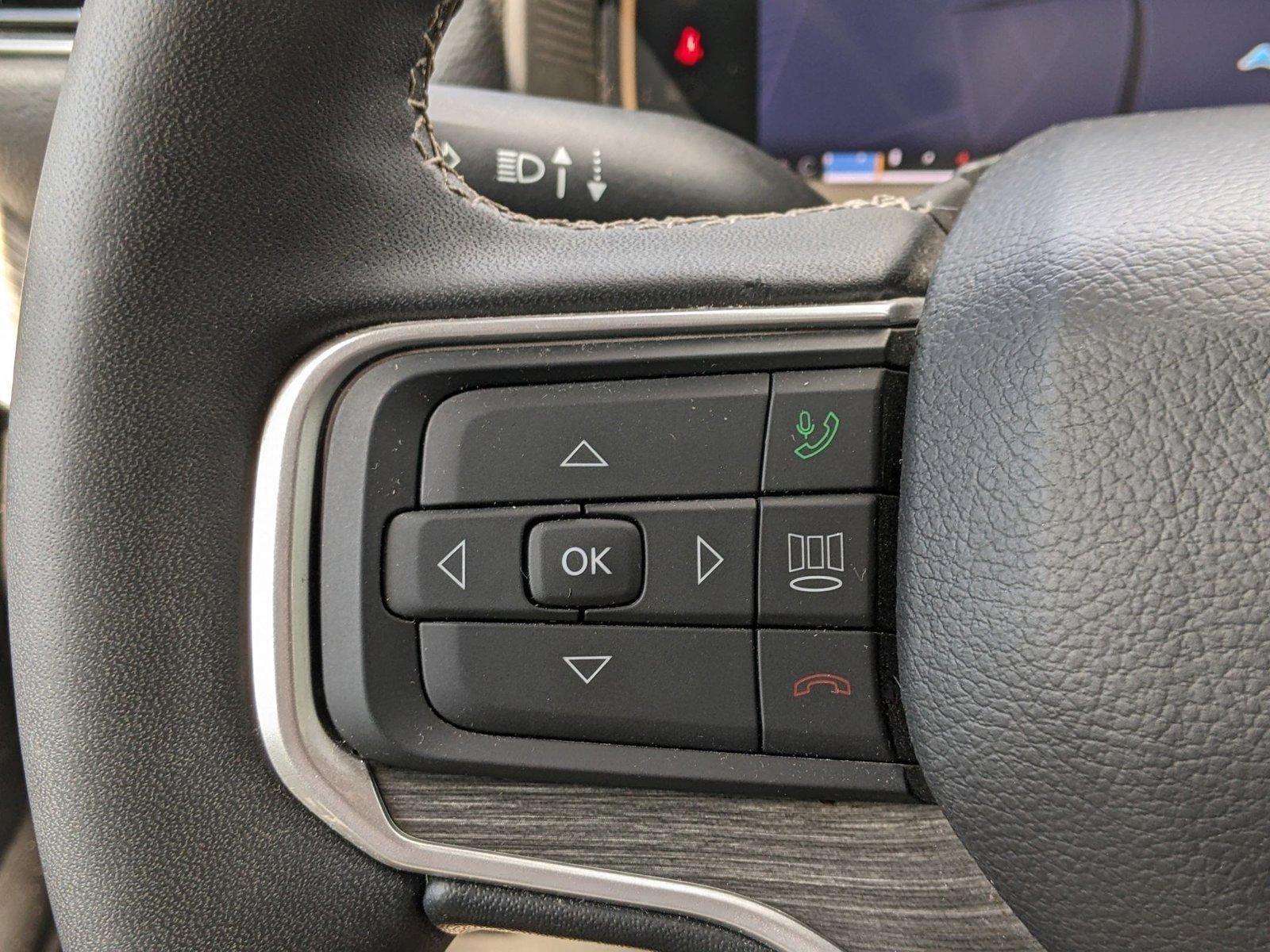 2024 Jeep Wagoneer Series II photo 13