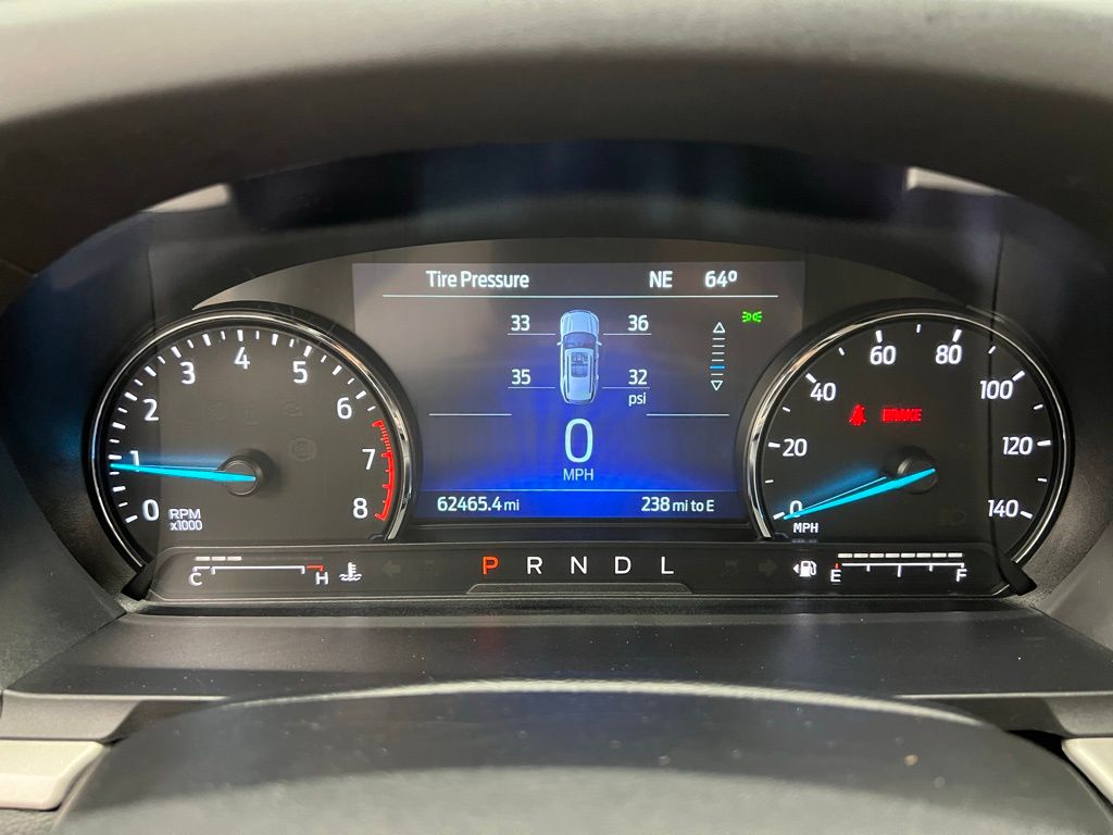 2023 Ford Explorer XLT photo 15