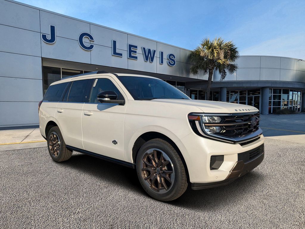 2025 Ford Expedition King Ranch's photo