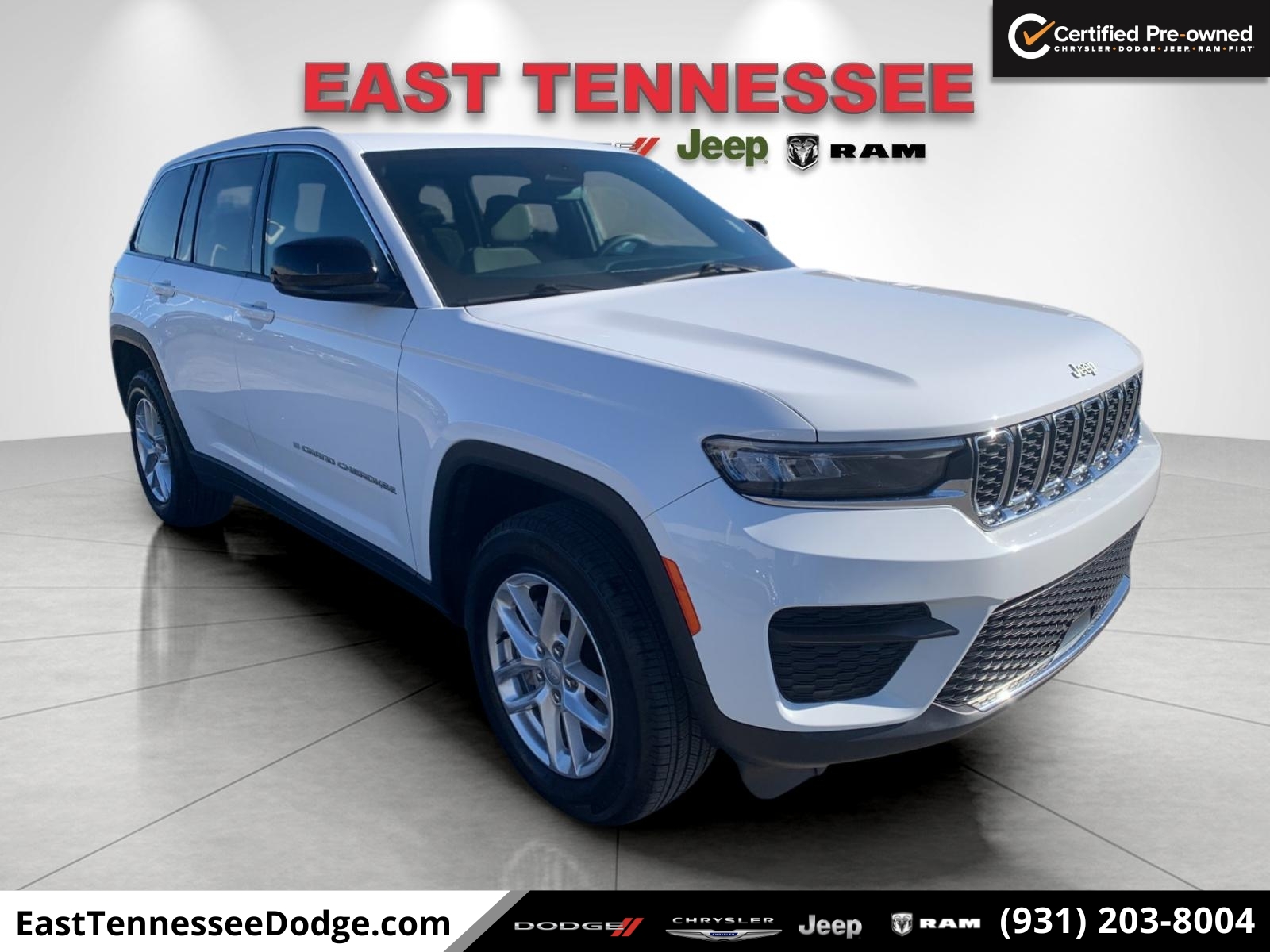 2024 Jeep Grand Cherokee Laredo's photo