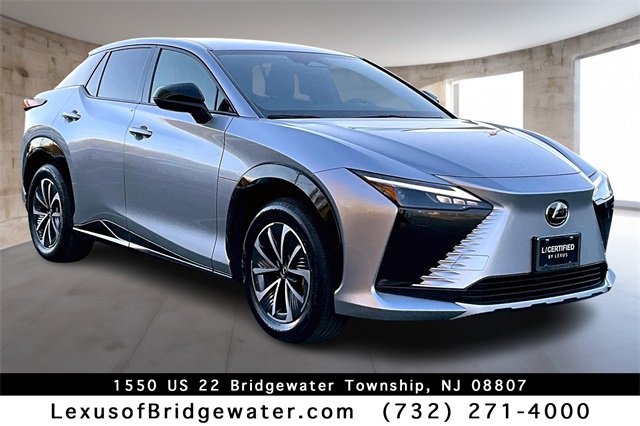 2024 Lexus RZ Premium's photo