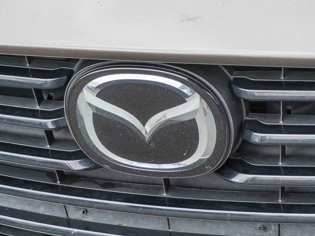 2018 Mazda Mazda3 Grand Touring photo 4