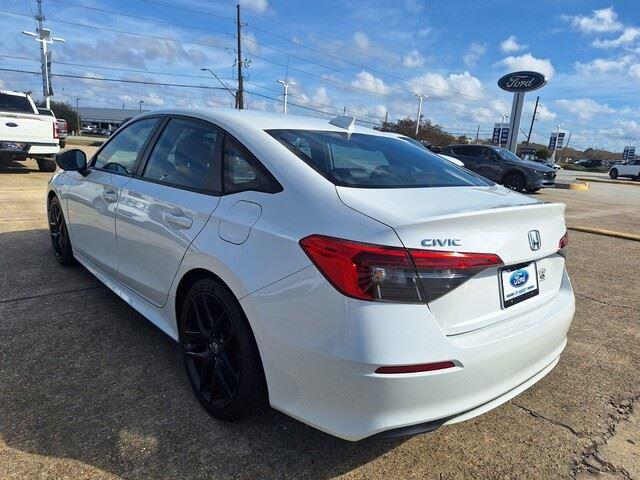 2022 Honda Civic Sport photo 3