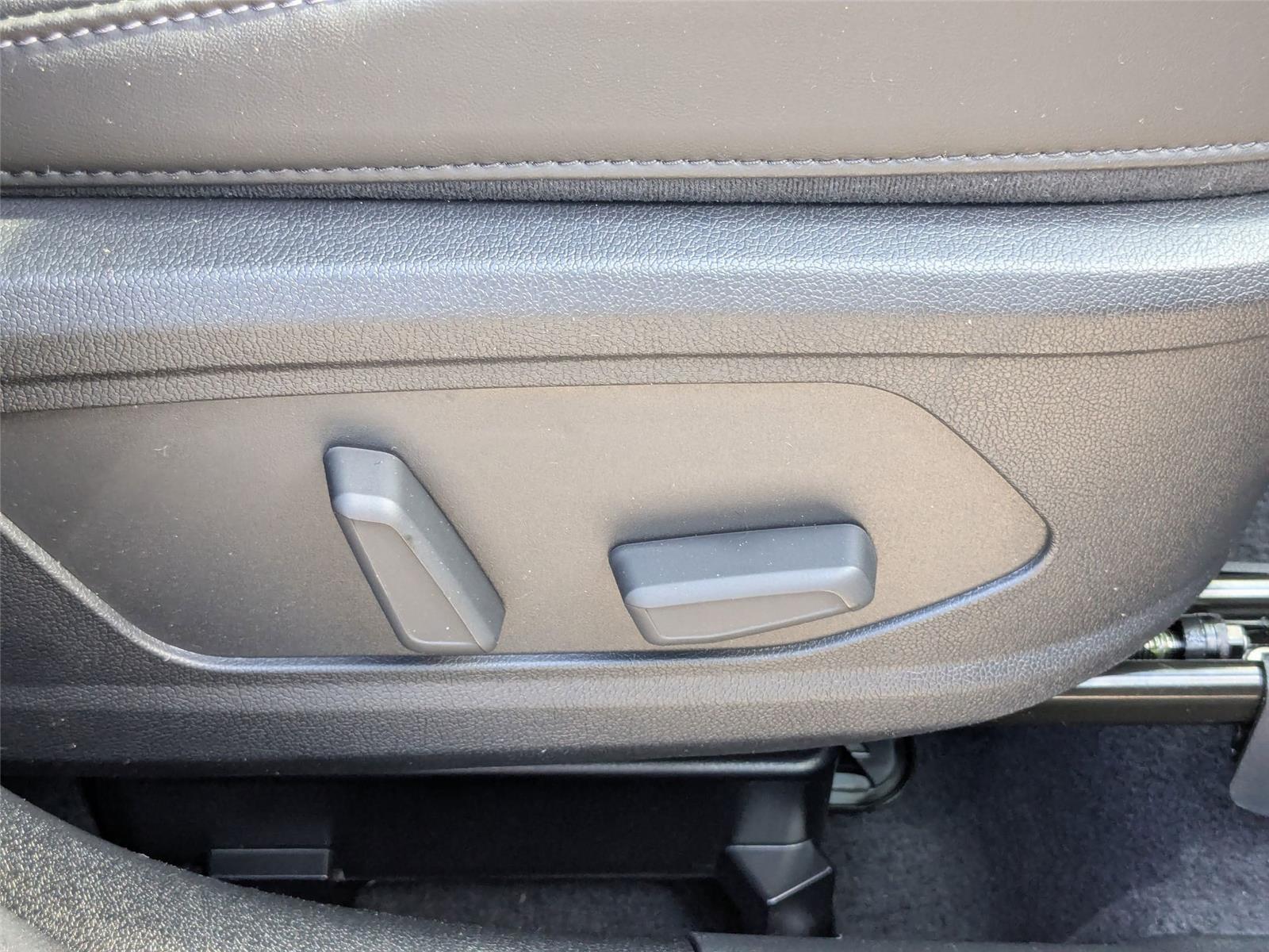 2025 Kia Sorento EX photo 36
