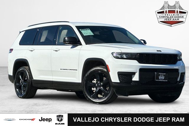 2023 Jeep Grand Cherokee L Altitude's photo