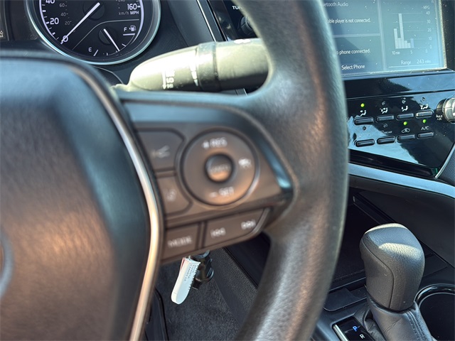 2018 Toyota Camry LE photo 17