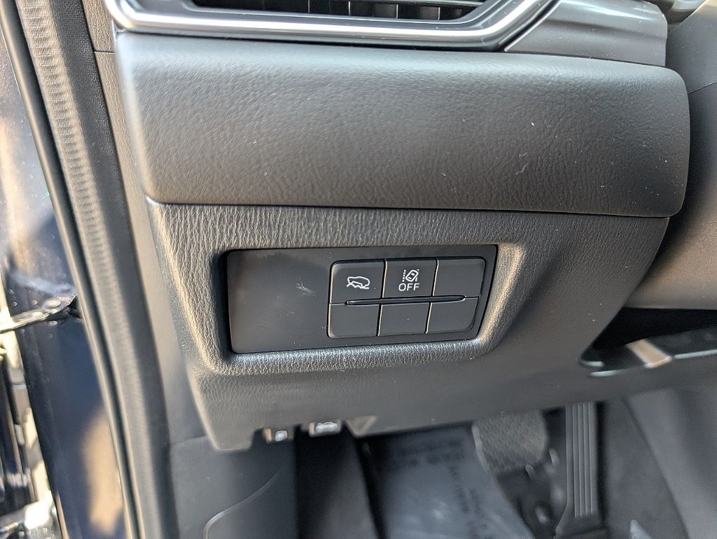 2023 Mazda CX-5 2.5 S Preferred photo 22