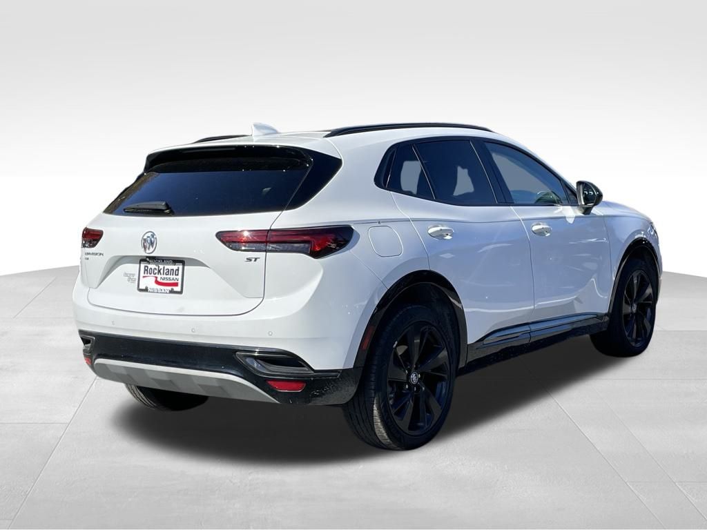 2023 Buick Envision Essence photo 3