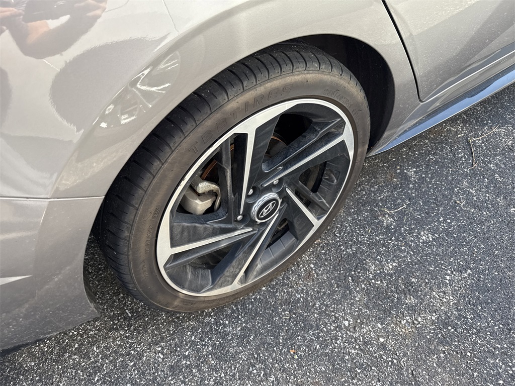 2023 Hyundai Elantra N Line photo 10
