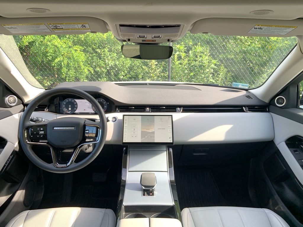 2024 Land Rover Range Rover Evoque S photo 22